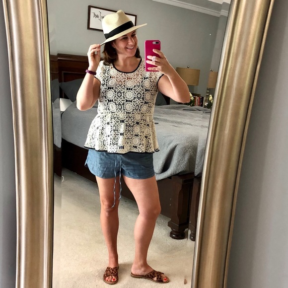 Cream Lace Peplum Bow Back Top - Picture 3 of 8